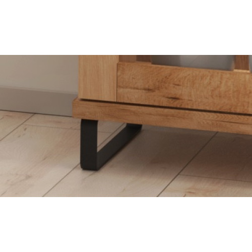 CALI metal legs to C2, C5, C7 and C17